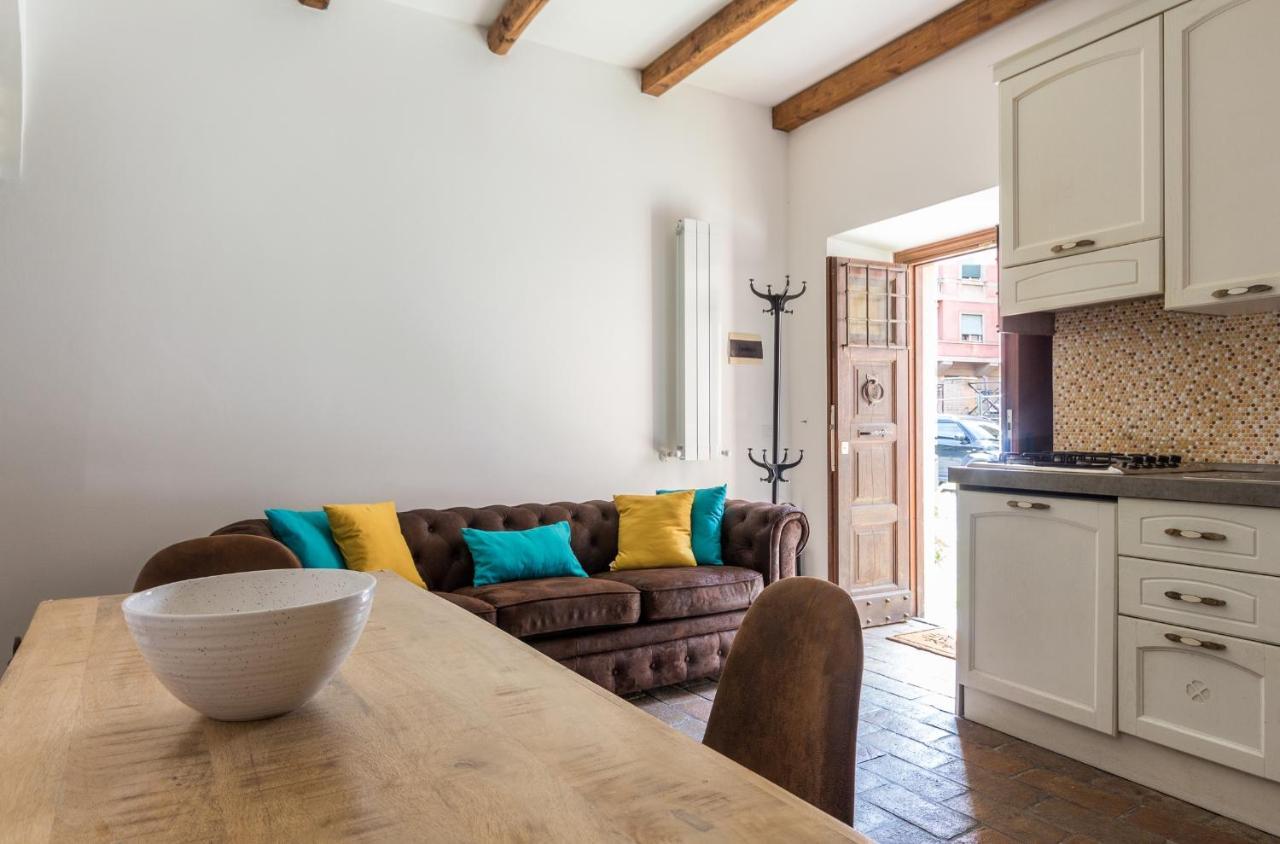 VII Coorte A Trastevere Roma Ngoại thất bức ảnh