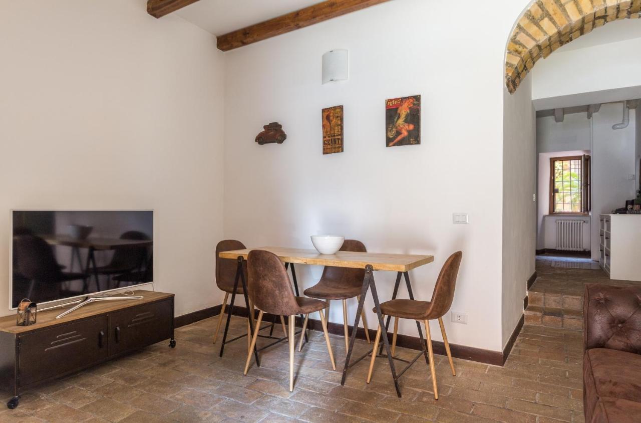 VII Coorte A Trastevere Roma Ngoại thất bức ảnh